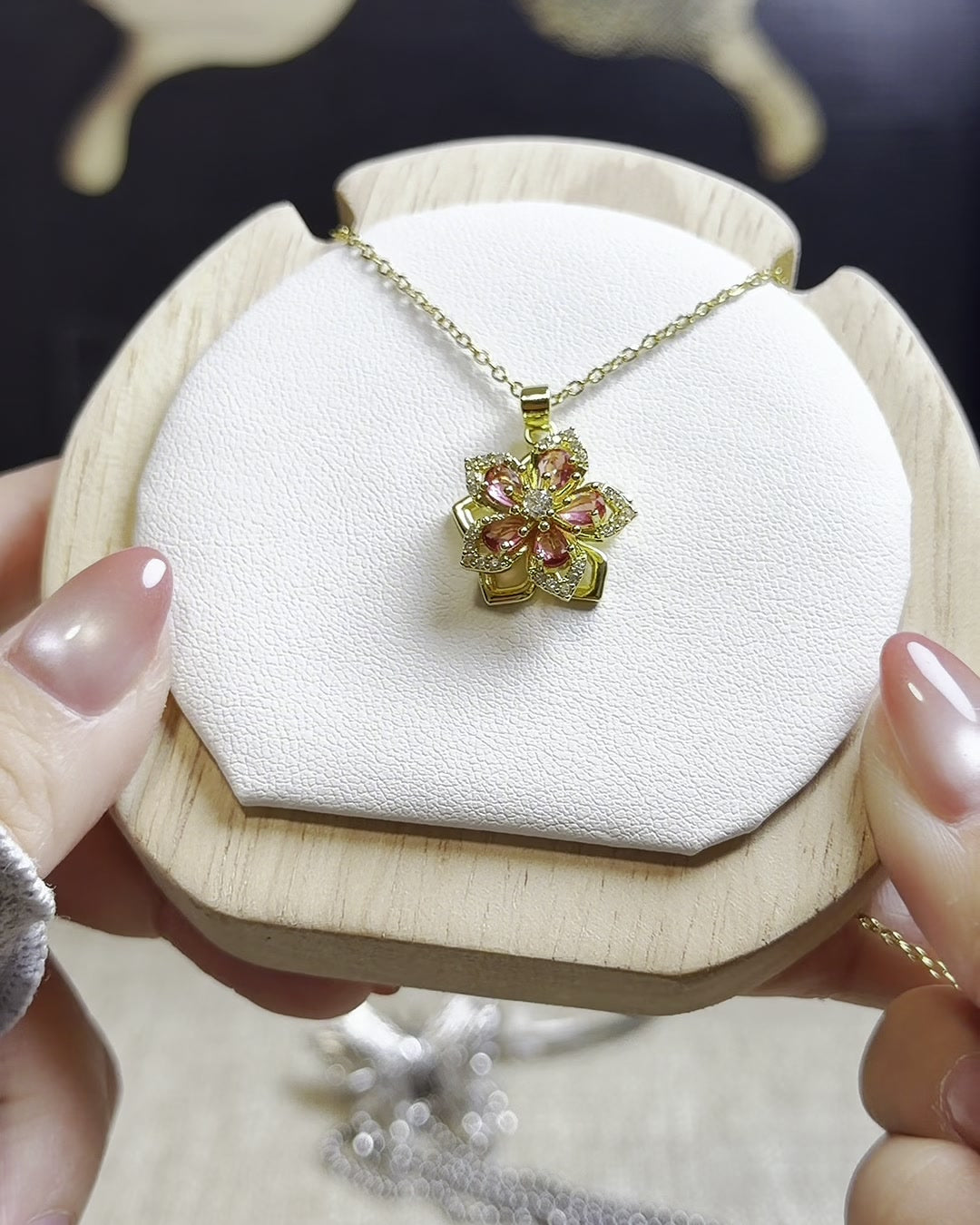 Deluxe Mystery Jewelry Box — 28 Pieces